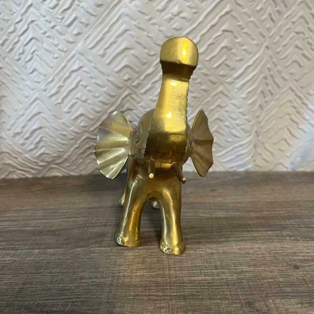 Unbranded this brass